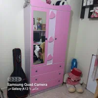 فروش فوری کمد میز تحریر صندلی فرش پرده