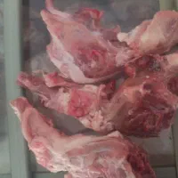 اسکلت مرغ تازه موجود است پرگوشت وتمیز حدود 150کیلو