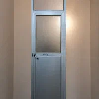درب و پنجره آلومینیومی
