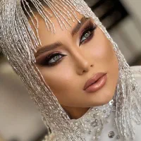 استخدام میکاپ کار و شنیون کار