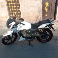 آپاچی 180