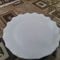 بشقاب سفید زیبا