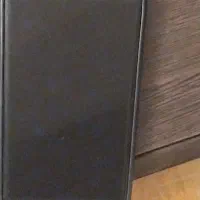 گوشی Lgتمیز سالم 10kدو سیم کارت لطفاً ورق بزنید