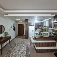 ۹۱ متر آپارتمان روبه آفتاب رباط سوم