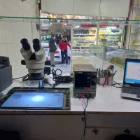 تعمیرکار ماهر موبایل هستم
