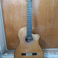 گیتار almansa 435 e8 اسپانیایی کنسرتی