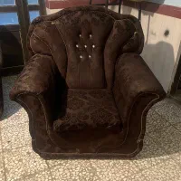 مبل راحتی هفت نفره،کارکرده ولی کاملا سالم