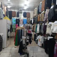 رگال گیره مانکن اتاق پرو به علت جمع آوری مغازه