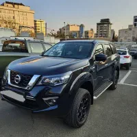 نیسان ترا مدل ۱۴۰۵ صفر
