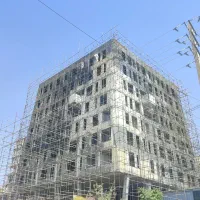 جوشکار برای ساخت فریم و نصب