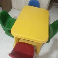 میز وصندلی مهدکودک
