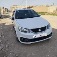 ساینا اس مدل ۴۰۲