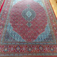 دو تخته فرش ۱۲ متری سالم و تمیز شسته شده
