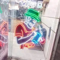 سفارش گیر ، کافی شاپ