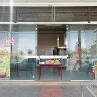 به یک فروشنده خانم نیازمندیم