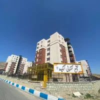 ارکیده-2-88-متری-2خ-طبقه-بالا-ویو-دار-فاز3-خ-معلم
