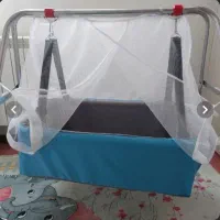 گهواره و روروئک بچه تمیز