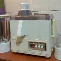آبمیوه گیری ناسیونال مخلوط کن وآسیاب ژاپنی ناسونال