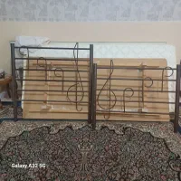 تخت یک نفره