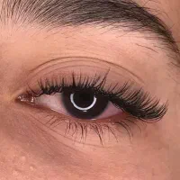 اکستنشن مژه وکاشت مژه