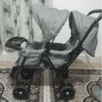 کالسکه دوقلو  در حد کاملا نوع با کاور