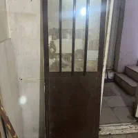 در آهنی،در چوبی و در الومینیومی