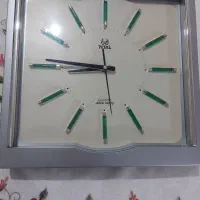 ساعت دیواری