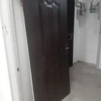 درب ورودی همراه با چارجوب