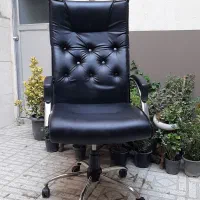 صندلی مدیریت و کولرابی