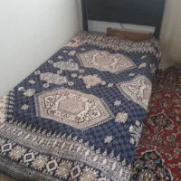 تخت یک نفر