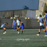 باشگاه و مدرسه فوتبال آریا ثبت نام می کند
