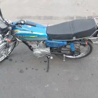 موتور۱۲۵ مزایده