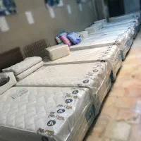 تشک رویا/تحت لیسانس سوسیس