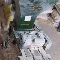 فروش تکی و کلی لوازم دامداری در حد نو