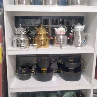 ویترین.  ۱  عدد پشت دار  ۲  عددبدون پشت