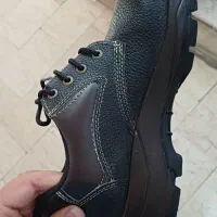 دو جفت کفش ایمنی نو