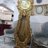 ساعت چوبی ایستاده