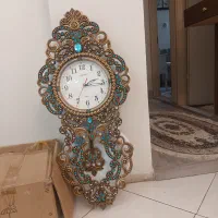 ساعت دیواری در حد نو