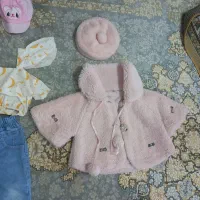 تعدادی لباس بچه