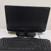 کامپیوتر با کل وسایل