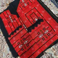دوزنده زیاستین و لباس بلوچی