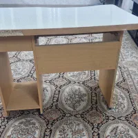 میز کامپیوتر