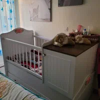 تخت کودک نوجوان سفید گلدار برند ساحل چوب