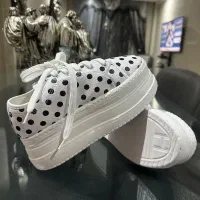 کتونی ونس لژدار سایز ۳۷ ترک بسیار سبک کاملا نو