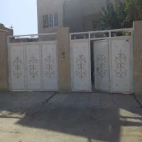 ویلایی دو طبقه در حاشیه جمهوری ۶
