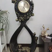 لوستر و ساعت ایستاده