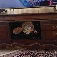 میز تلویزیون در حد نو