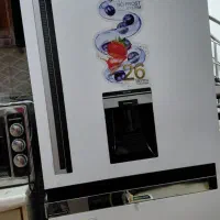 فروش یک عدد یخچال وفلیزر دوقولوی تمام اتوماتیک