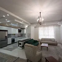 اپارتمان ۱۰۳متری/ پارکینگ دار،و مناسب،سند تک برگ