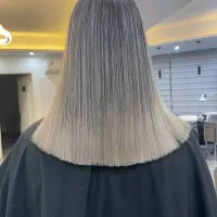 مرکز تخصصی رنگ و لایت و کراتین
